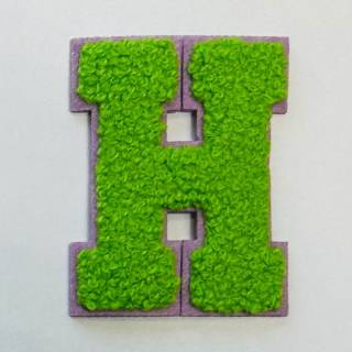 Patch it! | Design 100 | Buchstabe: H | aufbügelbar | 7x5,5cm | grün