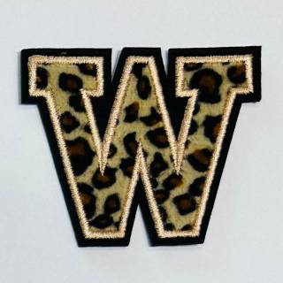 Patch it! | Design 101 | Letter: W | iron-on | 6,2x7,5 cm | leopard