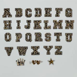 Patch it! | Design 101 | German Alphabet (26 letters) | iron-on | ca. 6,2x5cm | leopard