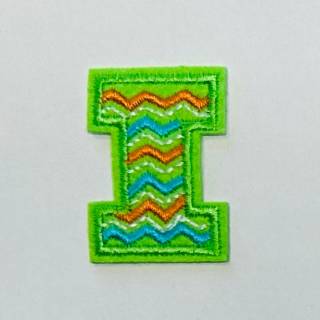 Patch it! | Design 102 | Letter: I | iron-on | 4x2,2 cm | green