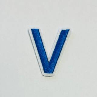 Patch it! | Design 103 | Letter: V | iron-on | 4x3,6 cm | blue