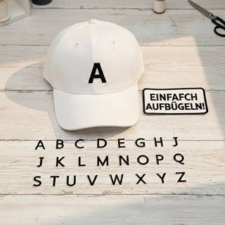 Patch it! | Design 106 | Letters | iron-on | ca. 4x3cm | black