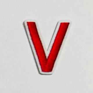 Patch it! | Design 108 | Letter: V | iron-on | 4x3,6 cm | red