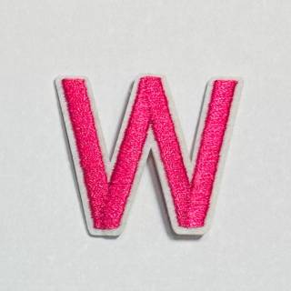Patch it! | Design 111 | Letter: W | iron-on | 4x4,4 cm | bright pink