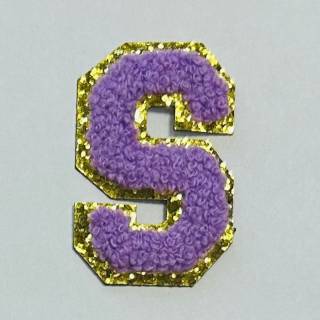 Patch it! | Design 114 | Buchstabe: S | aufklebbar | 6x4 cm | violett