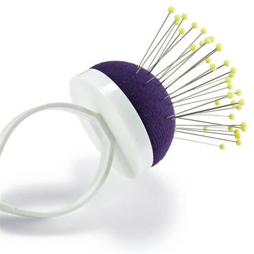 Arm pin cushion with bangle plum blue/white