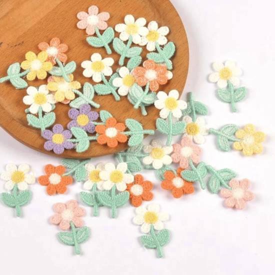 Patches | Embroidery | Flower | 23x36mm | various colors