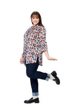 Blouse – with shoulder yoke and stand-up collar | BURDA | Size: 44-54 | Level: 2