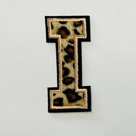 Patch it! | Design 101 | Letter: I | iron-on | 6,2x2,8 cm | leopard