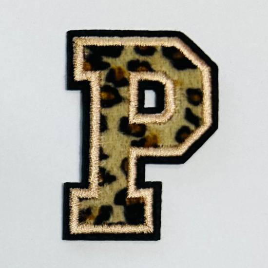 Patch it! | Design 101 | Letter: P | iron-on | 6,2x4,4 cm | leopard