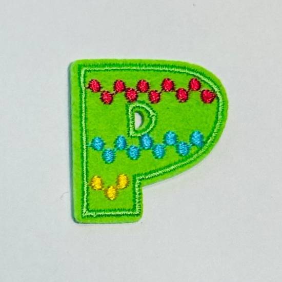 Patch it! | Design 102 | Letter: P | iron-on | 4x3,7 cm | green