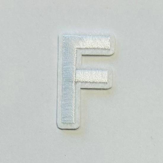 Patch it! | Design 104 | Letter: F | iron-on | 4x2,2 cm | white