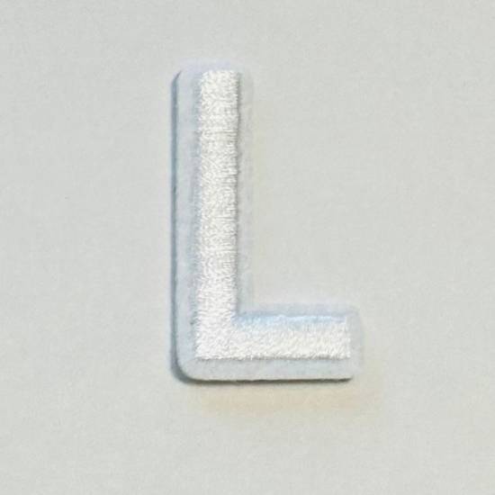 Patch it! | Design 104 | Letter: L | iron-on | 4x2,2 cm | white