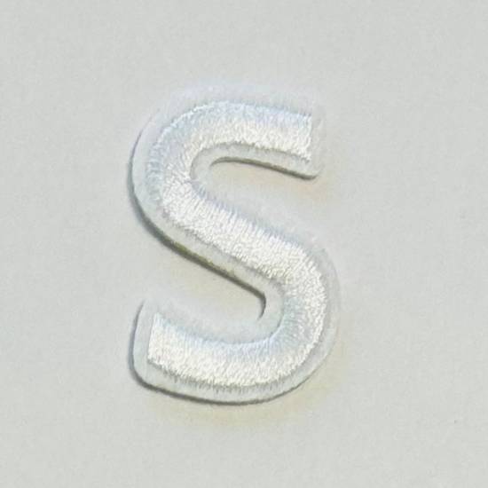 Patch it! | Design 104 | Letter: S | iron-on | 4x2,8 cm | white