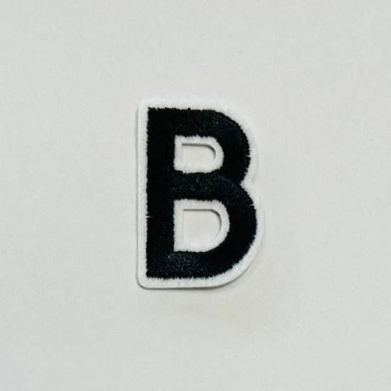 Patch it! | Design 106 | Letter: B | iron-on | 4x2,2 cm | black