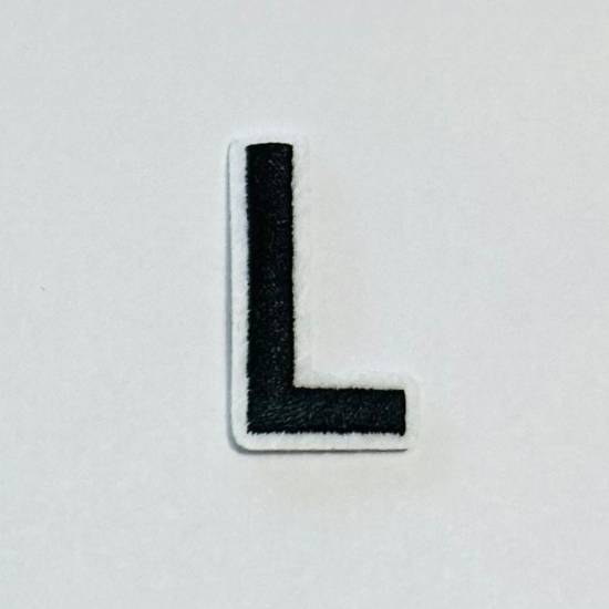 Patch it! | Design 106 | Letter: L | iron-on | 4x2,2 cm | black