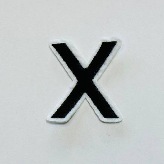 Patch it! | Design 106 | Letter: X | iron-on | 4x3,5 cm | black
