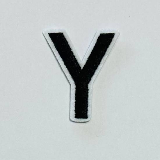 Patch it! | Design 106 | Letter: Y | iron-on | 4x3,2 cm | black