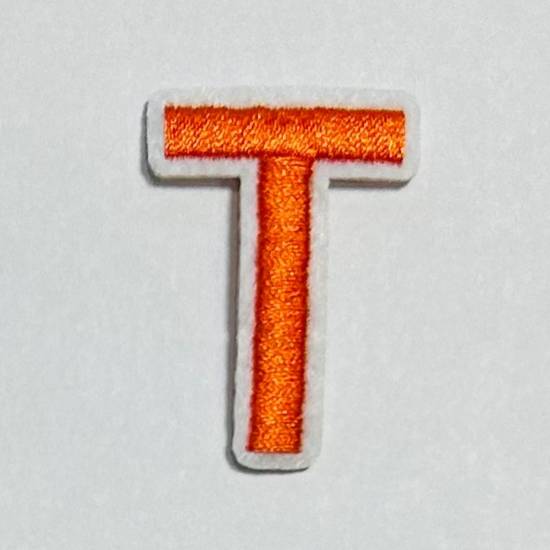 Patch it! | Design 109 | Letter: T | iron-on | 4x3 cm | orange