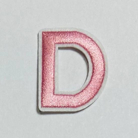 Patch it! | Design 112 | Letter: D | iron-on | 4x3,3 cm | pink